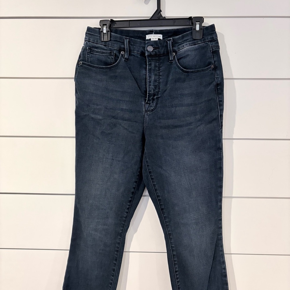 Good American Good Waist Crop Blue631 Raw Hem Jeans 12/31 Ankle - Picture 4 of 10